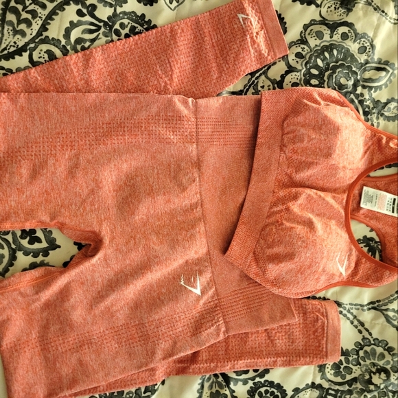 Gymshark Vital Coral Marl Set - Picture 1 of 4